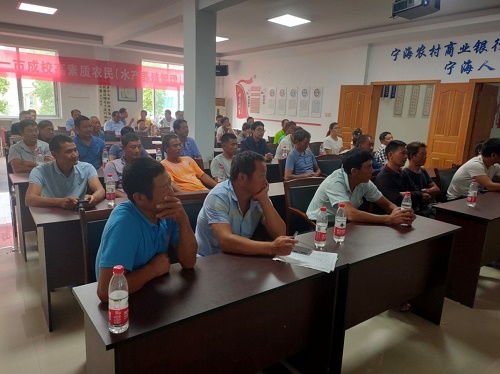雙抓雙比促提升 一市成校開展高素質(zhì)農(nóng)民水產(chǎn)養(yǎng)殖培訓(xùn)活動(dòng)